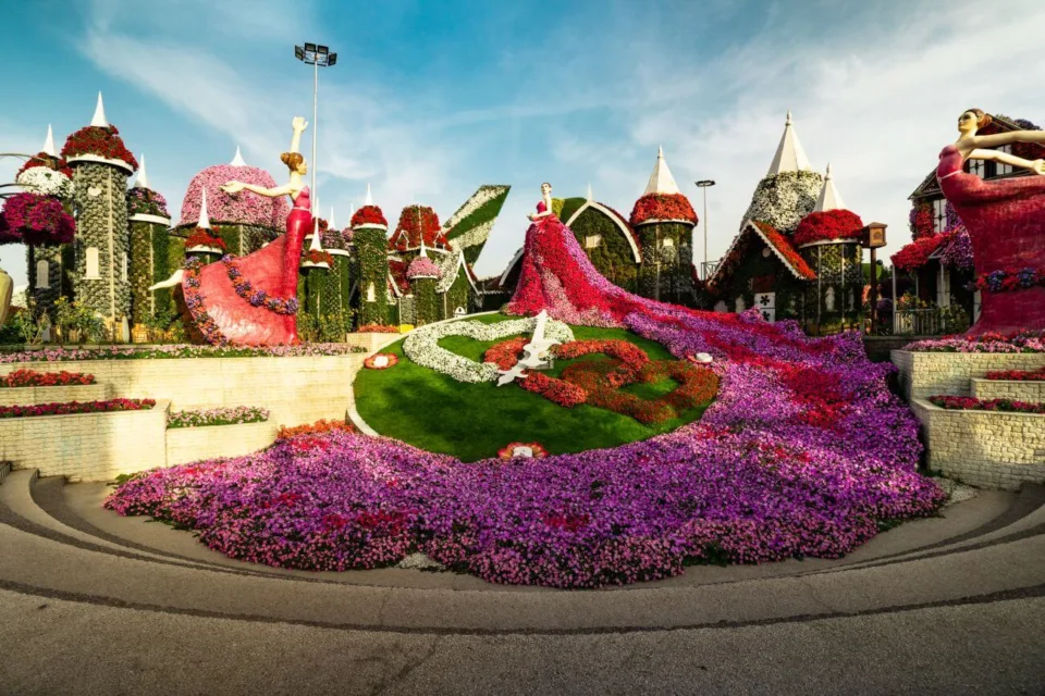 dubai miracle garden zwiedzanie