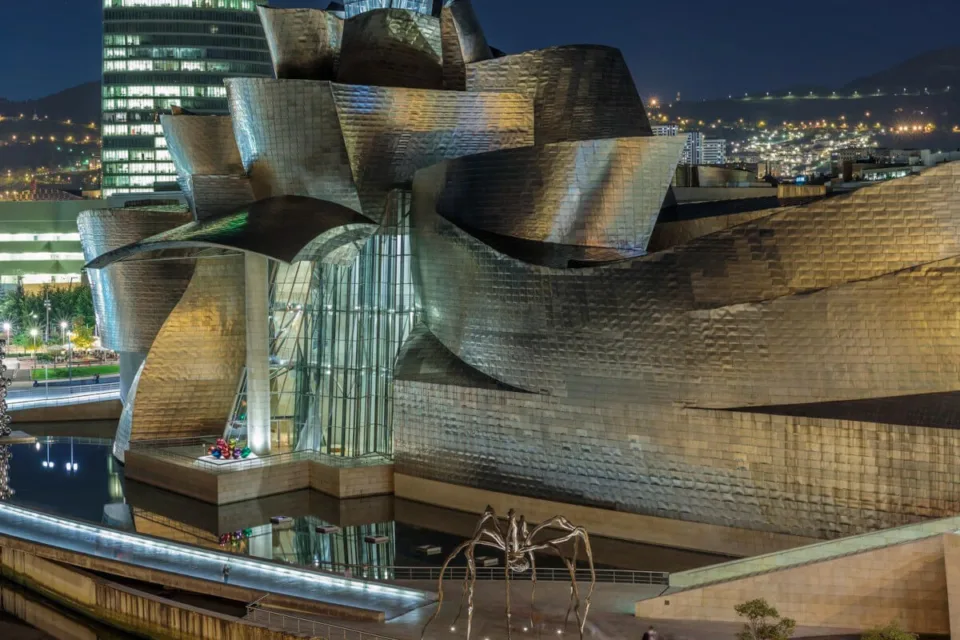 muzeum guggenheima w bilbao