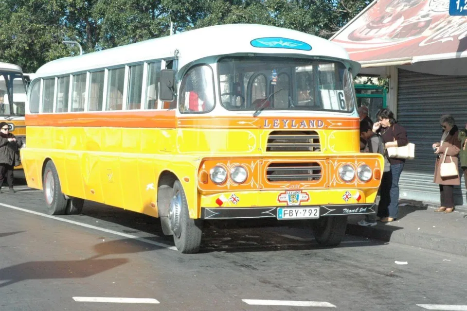 malta transfer z lotniska autobus