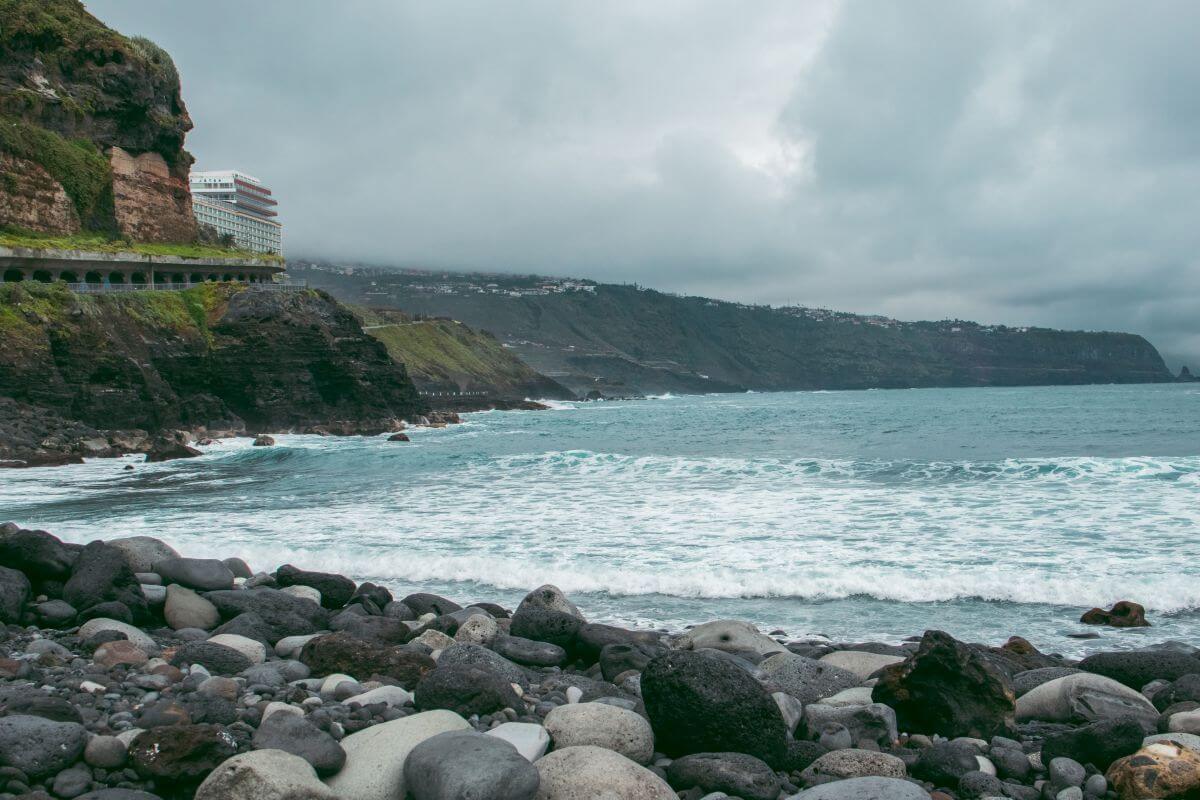 puerto de la cruz kamienisty brzeg